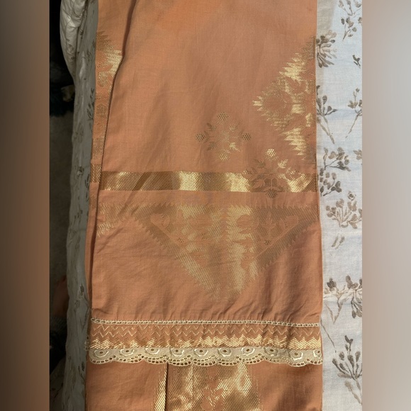 Sapphire brand Pakistani Embroidered Kurta size L - Picture 5 of 5